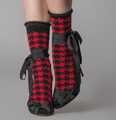 Sokken Donya Zwart met Rood