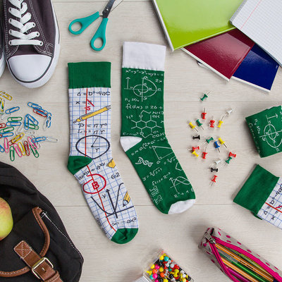 Mismatched Sokken School
