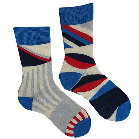 Box 4 paar Mismatched Bamboe Sokken Holland