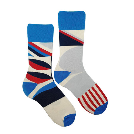 Box 4 paar Mismatched Bamboe Sokken Holland