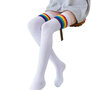 Kniekous wit met detailrand regenboog